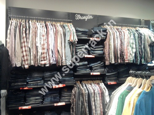 Garment Rack Capacity: 40-80 Kg