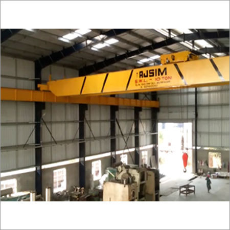 Double Girder Crane - Exceptional Quality Material, Strong Structure for Heavy Object Lifting | Easy Handling, Pioneering Techniques, Cost Effective