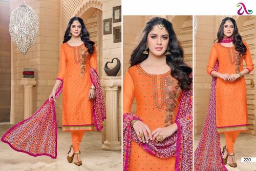 Girls Salwar Kameez