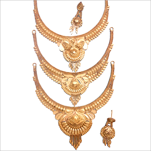 Gold Necklace Set