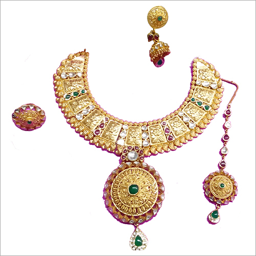 Gold Necklace Set