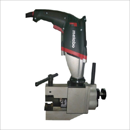 Narrow Width Pipe Beveling Machine