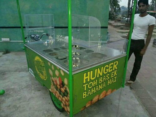 E Battery Rickshaw