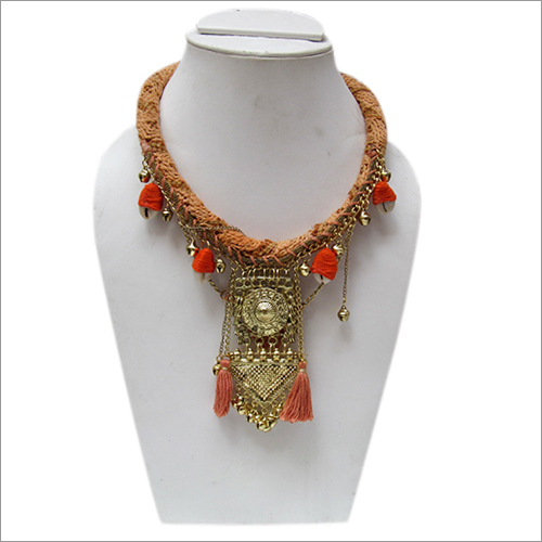 Beige Choker Pandent Necklace