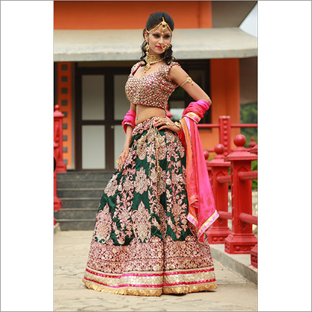 Designer Lehengas