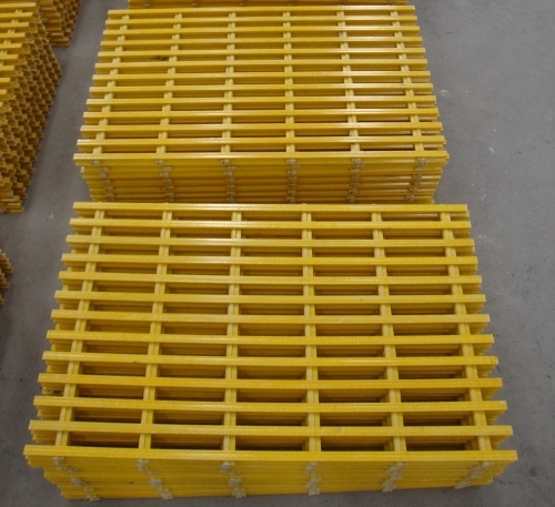 Fiberglass Gratings Application: Industrial Marine Mining Chemical Oil & Gas Emi / Rfi Testing Pollution Control Power Plants Pulp & Paper Offshore Recreation Building Construction Metal Finishing Water / Wastewater Transportation Plating Electrical Radar