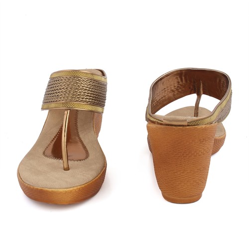 Ladies gold Wedges
