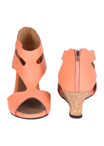 Ladies Peach Wedges
