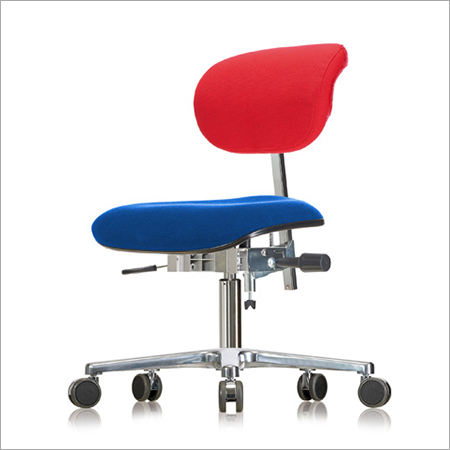 Werksitz Classic Swivel Chair