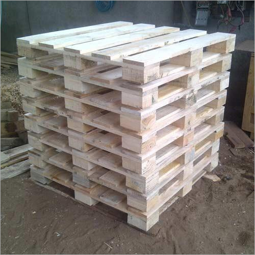 Pinewood Pallet