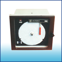 Chart Recorders Circular Accuracy: +/- 1% %
