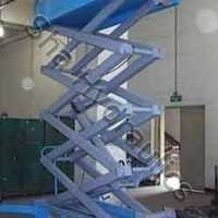 Self Propelled Scissor Lift
