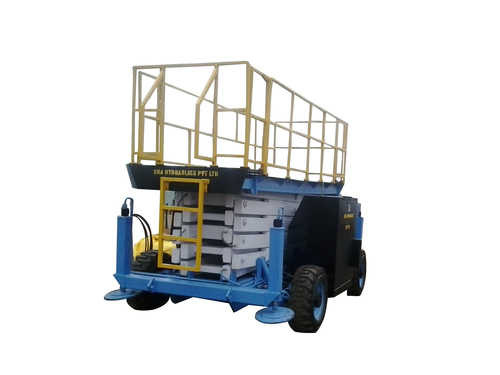 Self Propelled Scissor Lift Length Of Belt: 4200 Millimeter (Mm)