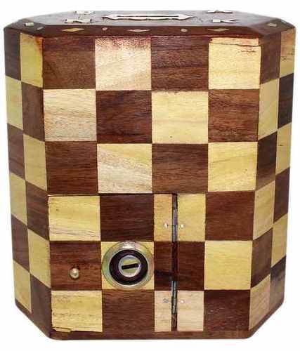 Desi Karigar Wooden Chess Style Money Bank