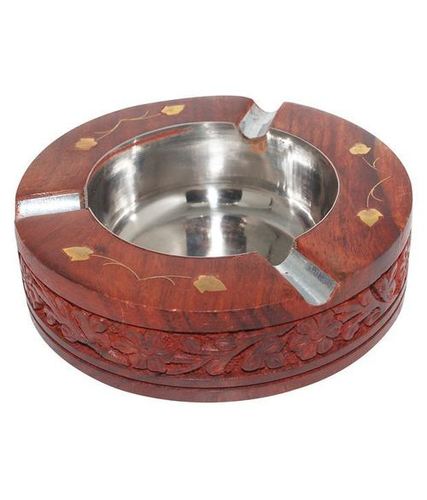 Desi Karigar Sheesham wood round carved Ash Tray