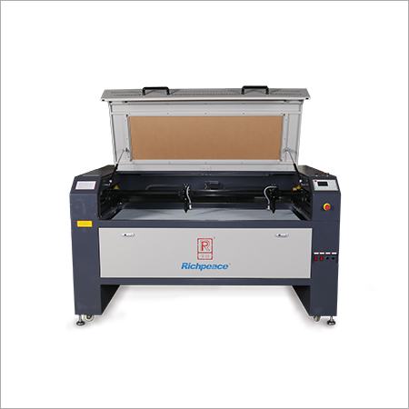 Laser Cutting Machine
