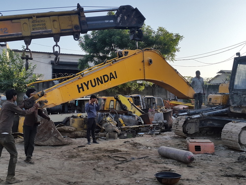 Hyundai R-210/ R-215/ R-220 Excavator Boom And Stick