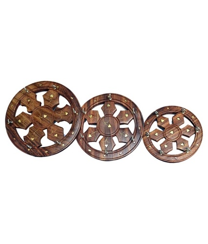 Desi Karigar Round Wheel Shaped Key hangers (Set Of 3)