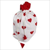 Red Heart Design Gift Bags