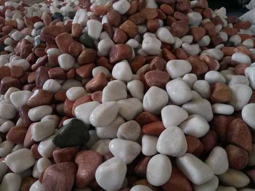 White machine polished Quartz Pebbles Stone In Multi color Mix Rocks