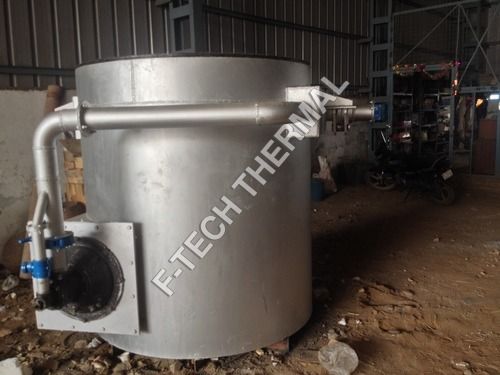 Zinc melting crucible furnace