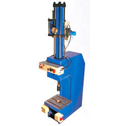 Hydro Pneumatic Presses Machine