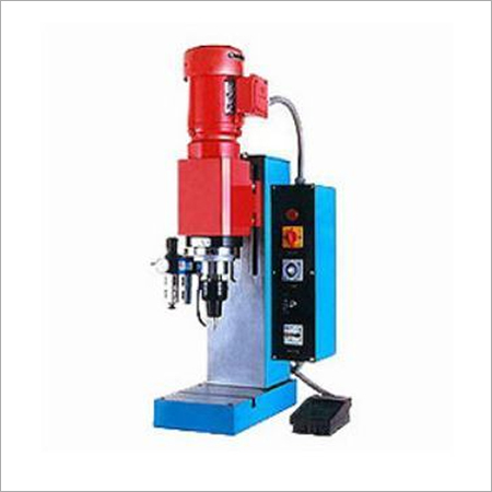 Automatic Riveting Machine