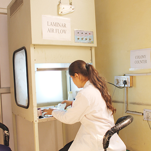 Microbiology Lab Equipment