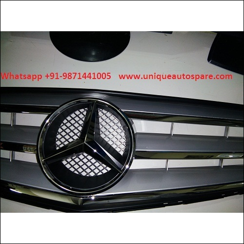 Front Grill Mercedes Benz car