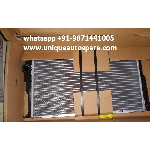 Radiator condenser Mercedes C class E class car Radiator condenser Mercedes C class E class car
