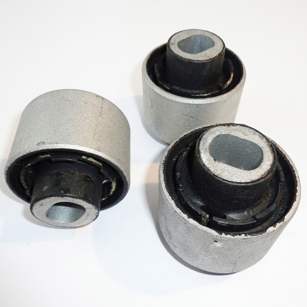 Arm Bush Audi A4 Audi A6 Audi Q5 And Audi Q7 Cars - Color: Silver/Grey & Black