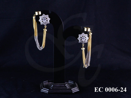 EAR CUFF