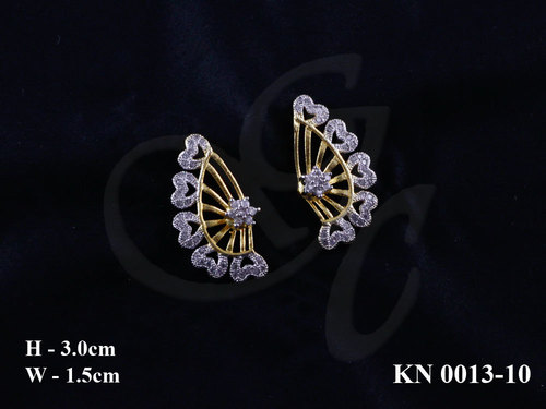 KAAN - Gold-Plated 3.0cm x 1.5cm Ear Cuff, Diamond Accents, Elegant Fan Style
