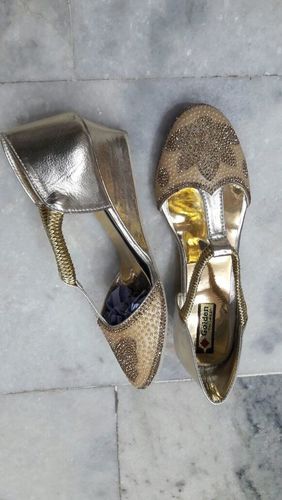ladies sandal