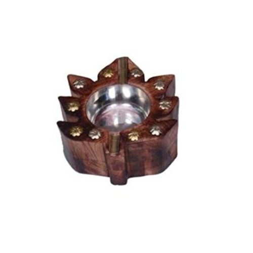 Desi Karigar Wooden Antique Hand Carved Ashtray With Leaf Designb