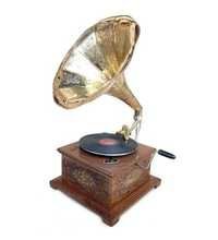 Desi Karigar Old Style Gramophone