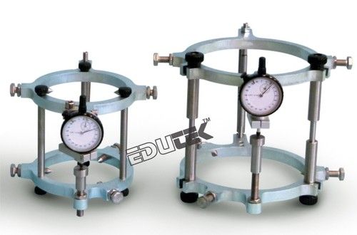 Electronic Universal Extensometer / Compressometer