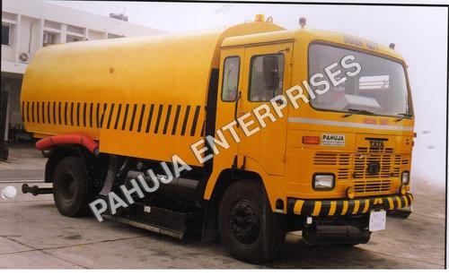 Mechanical Runway Sweeper