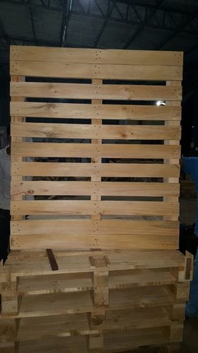 Heavy duty wooden pallet Heavy duty wooden pallet