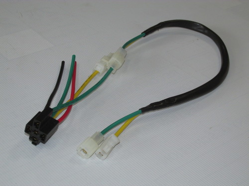 White Oe Relay Connector