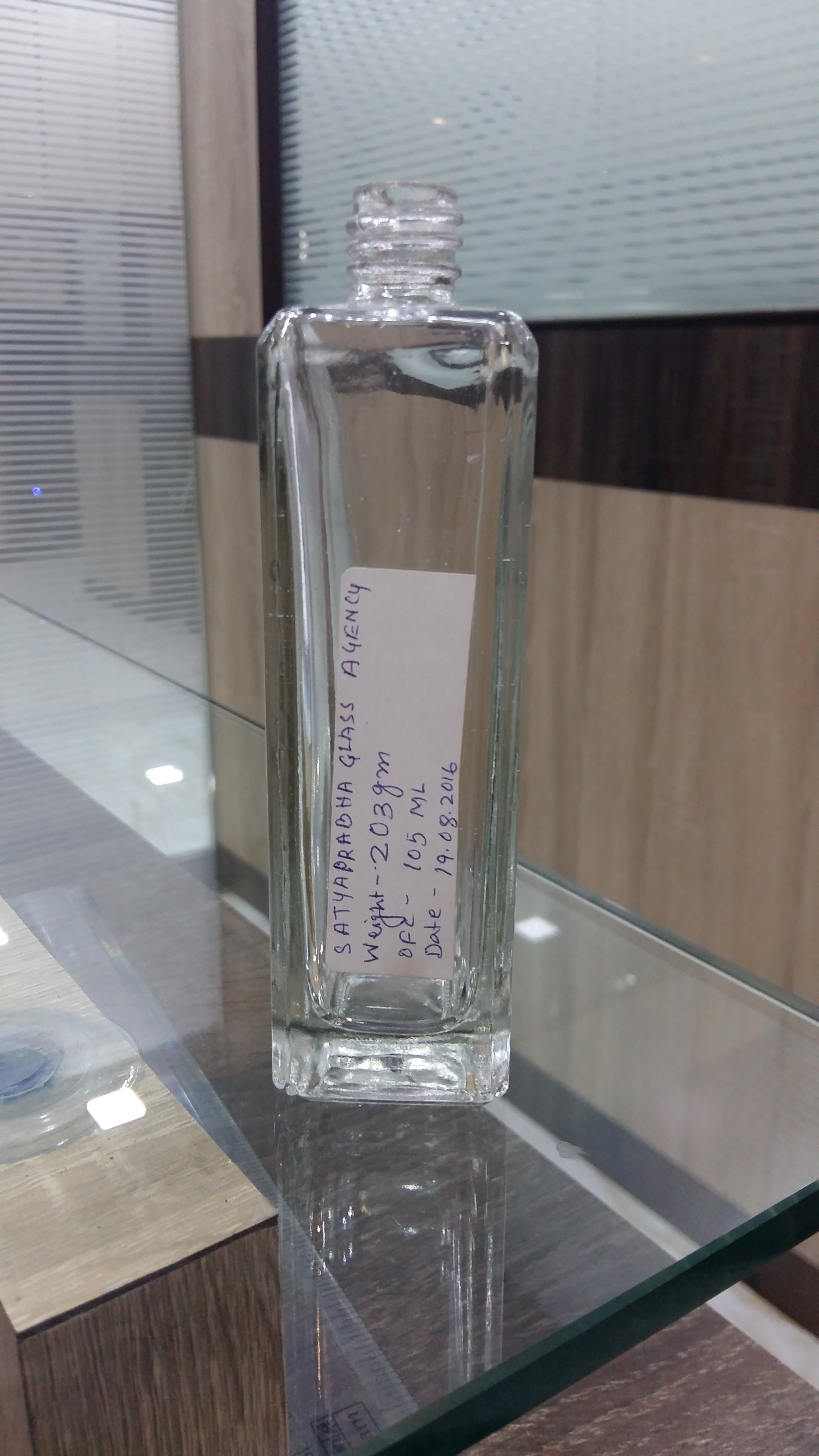 100 ml Perfume Bottle