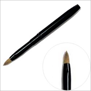 Tiny reversible lip brush