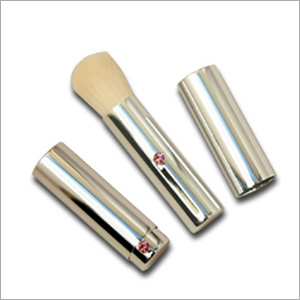 Rubi Retractable brush