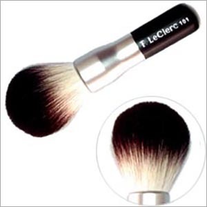 Mini Deluxe Powder Brush