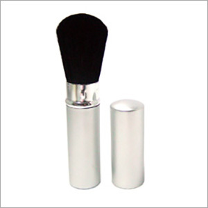 Retractable Blush Brush