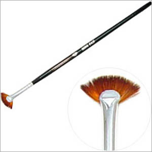 Mini Fan Brush