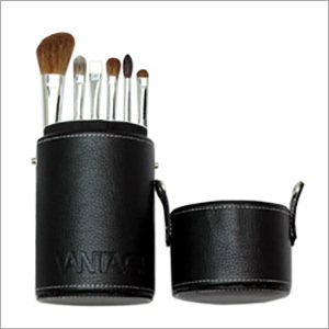Cyliner Vanity Brush Kit
