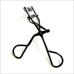 Black Iron Eyelash Curler