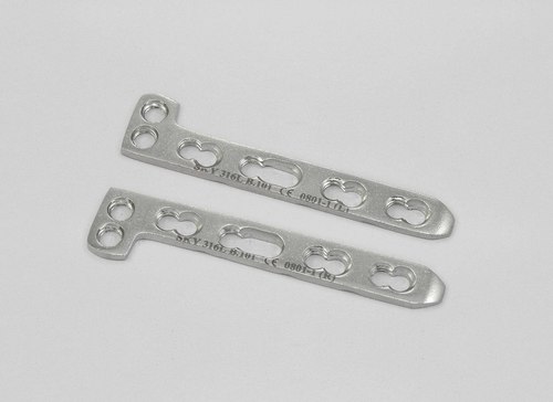 Locking Dorsal Distal Radius L Plate