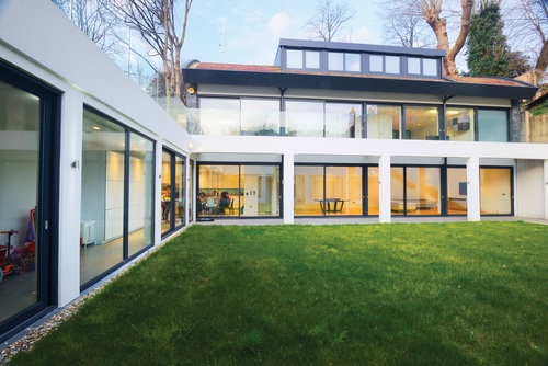 Extra Clear Toughened Glass